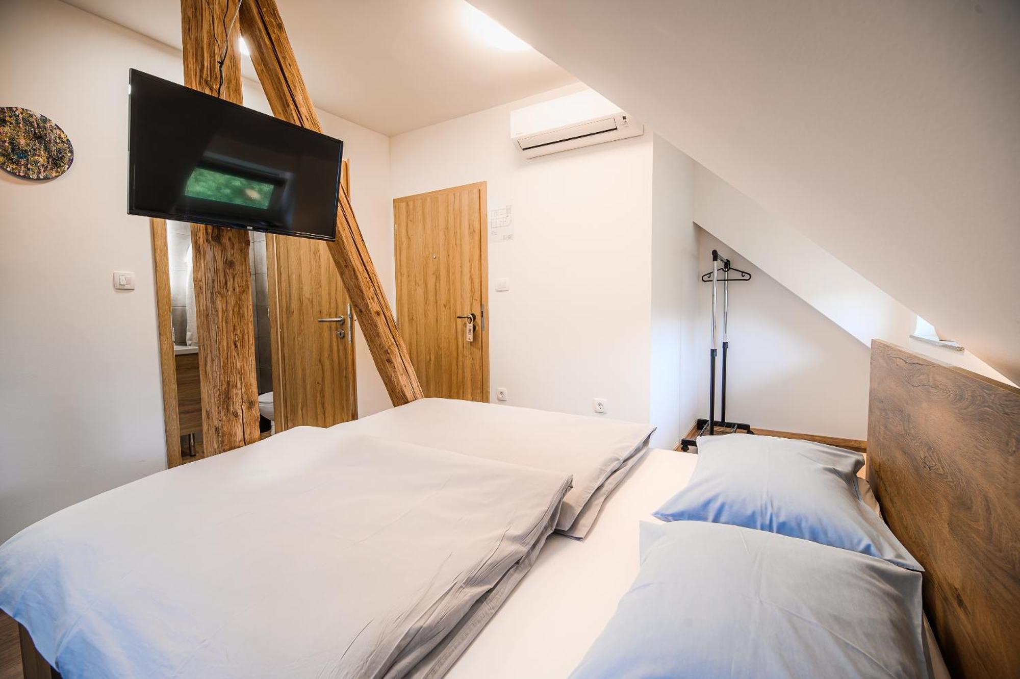 Guesthouse Pr'Sefu Брежице Номер фото