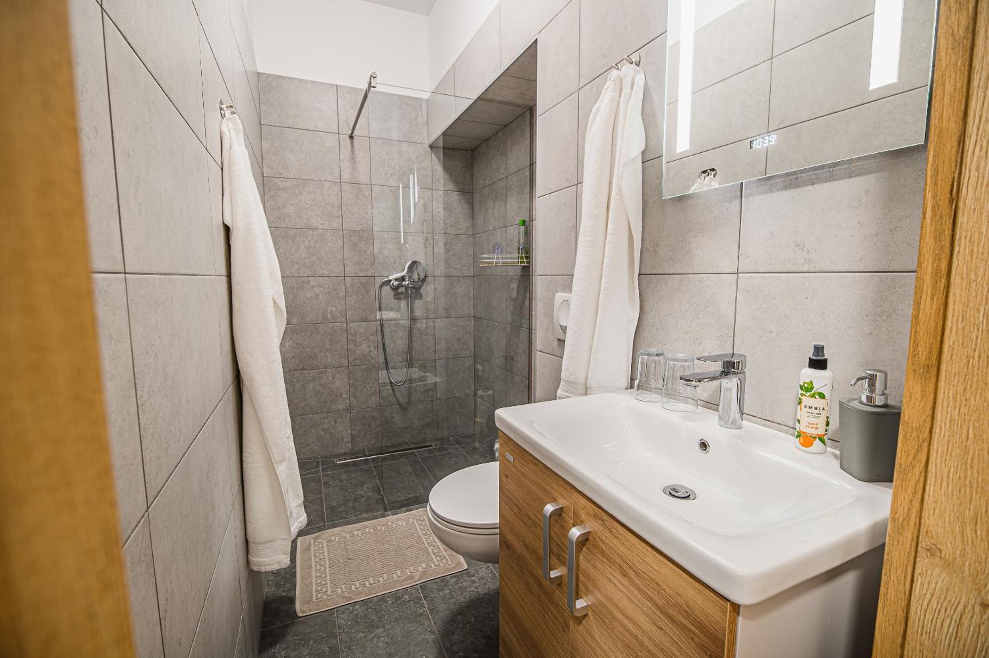 Guesthouse Pr'Sefu Брежице Номер фото